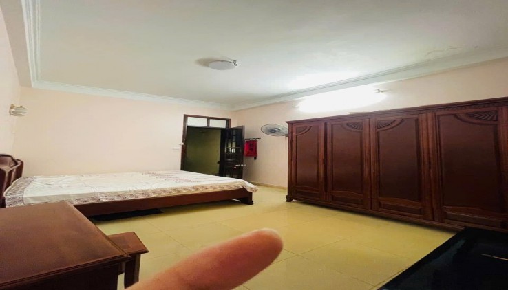 Cho thuê nhà Phố Vương Thừa Vũ, 4 tầng, 50m2, 3 ngủ, 3 WC, 12 Triệu/th